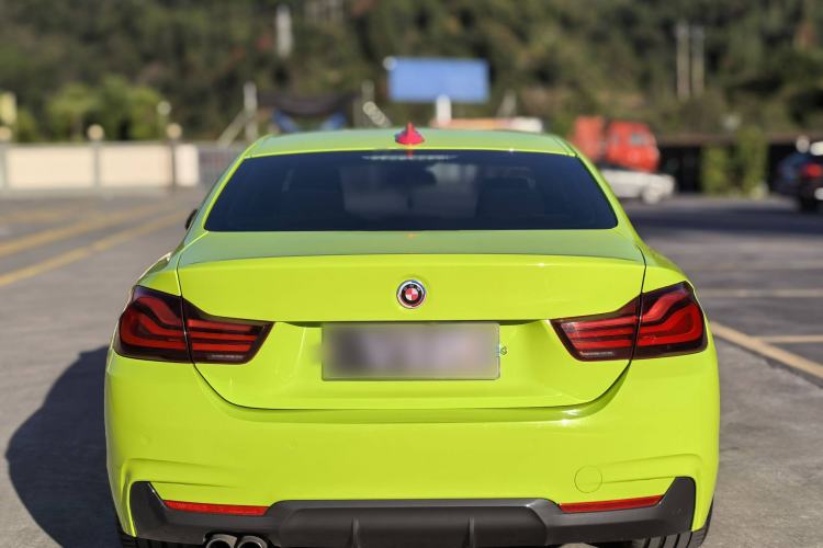 Used BMW 4 Series 2019 425i M Sport Package Exterior 4