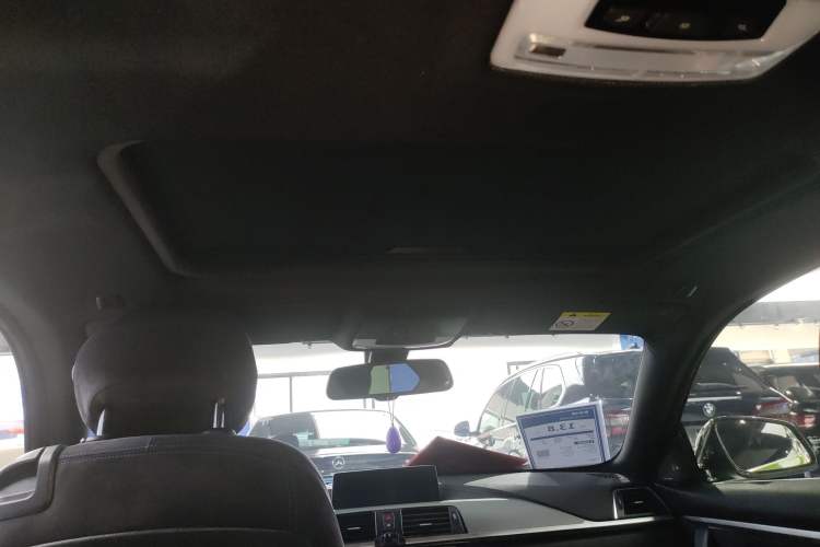 Used BMW 4 Series 2019 425i M Sport Package Headliner