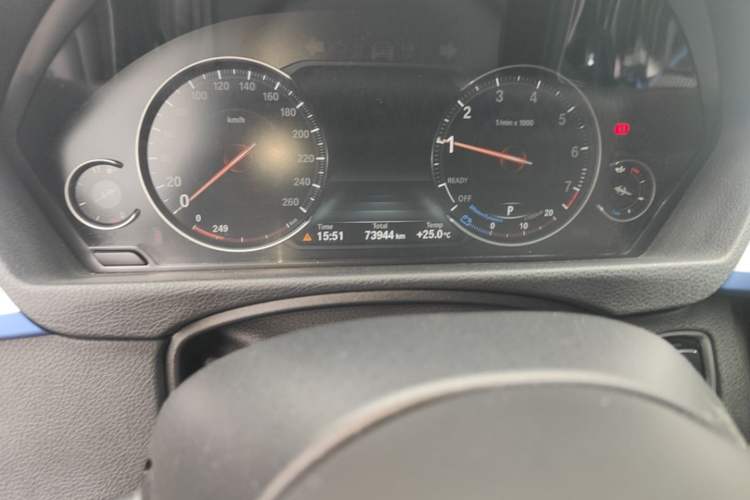 Used BMW 4 Series 2019 425i M Sport Package Odometer Close Up
