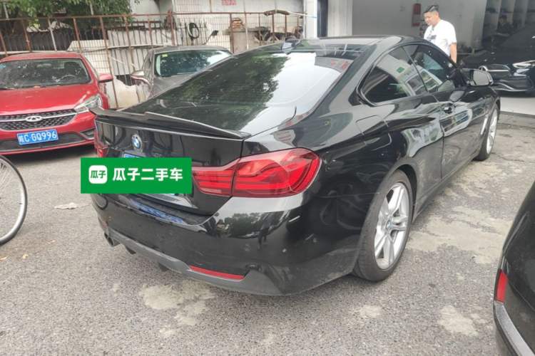 Used BMW 4 Series 2019 425i M Sport Package Rear Right 45 Deg