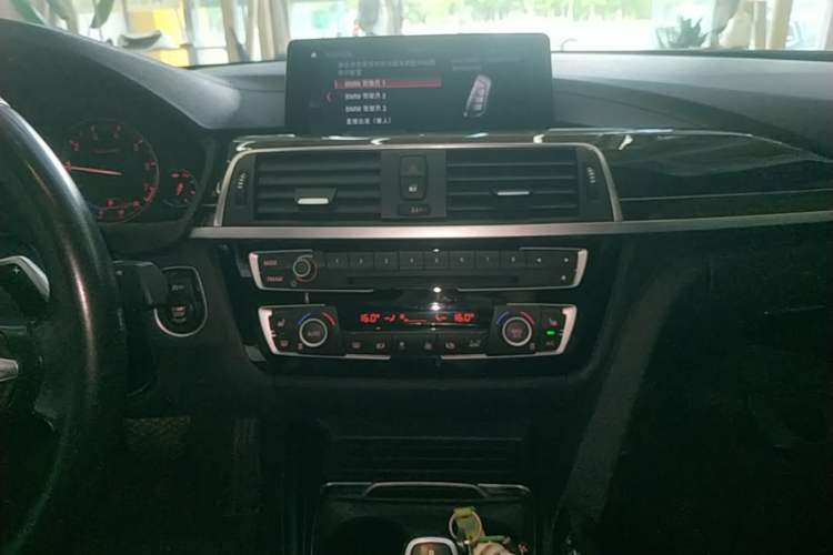 Used BMW 4 Series 2019 430i M Sport Night Edition Audio And AC Panel
