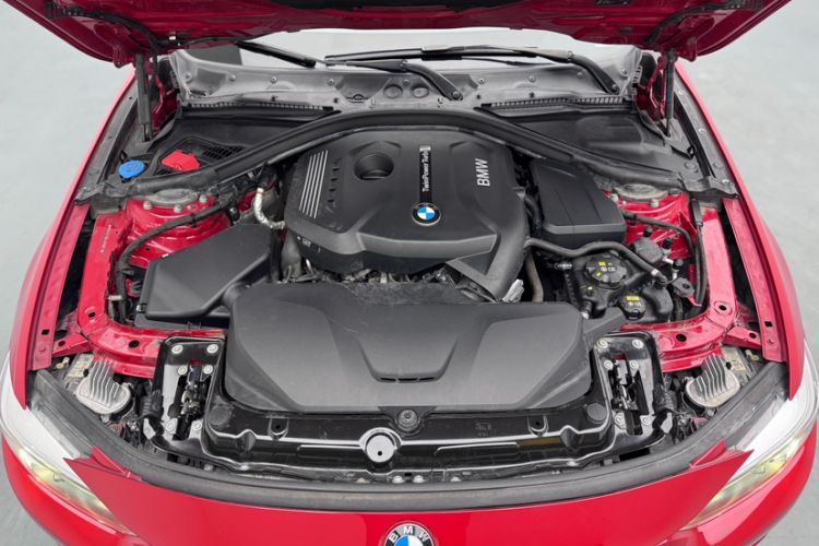 Used BMW 4 Series 2019 430i M Sport Night Edition Engine Bay