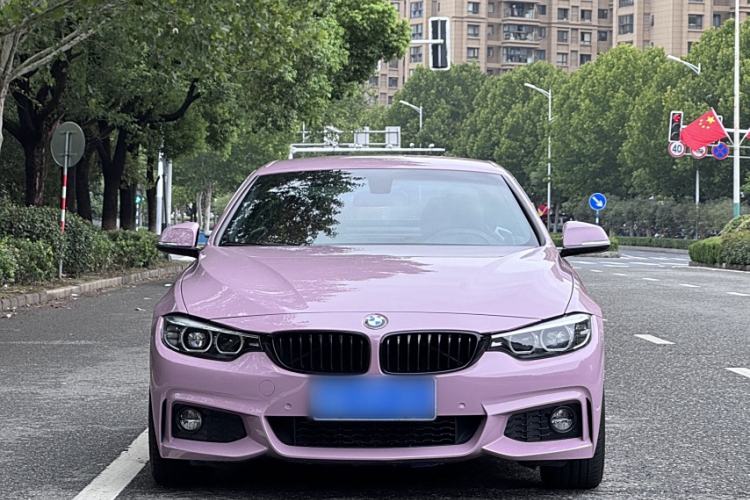 Used BMW 4 Series 2019 425i Convertible M Sport Package Exterior 3