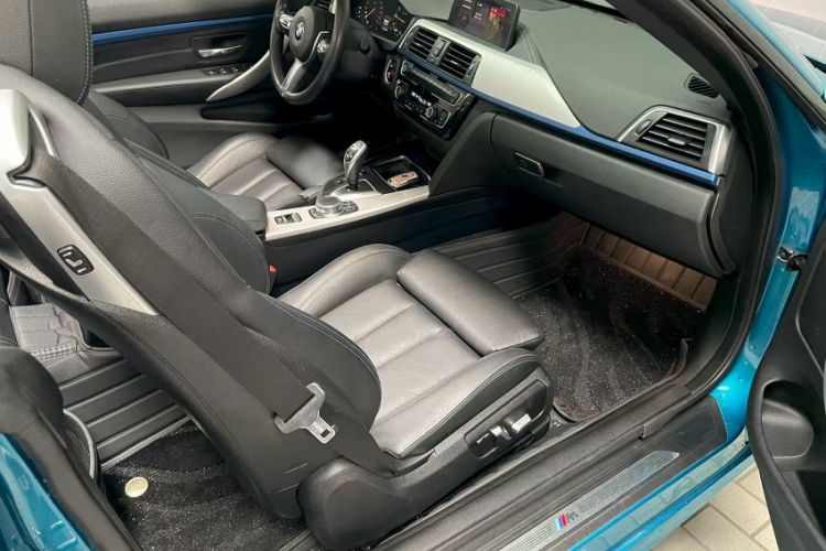 Used BMW 4 Series 2019 425i Convertible M Sport Package Interior 10