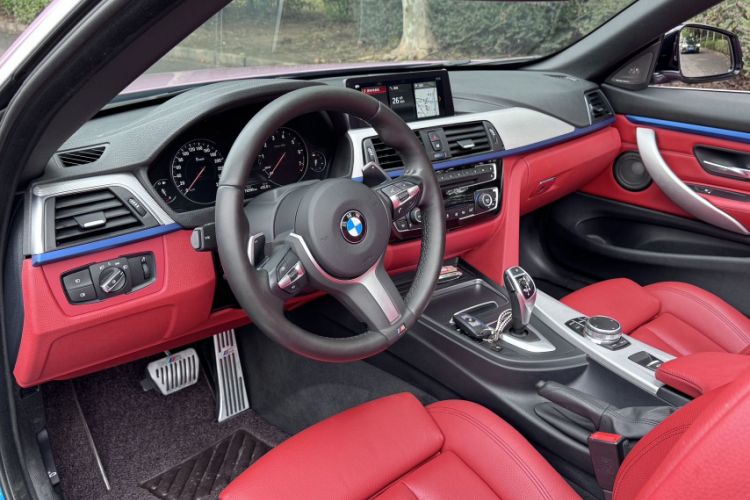 Used BMW 4 Series 2019 425i Convertible M Sport Package Interior 5