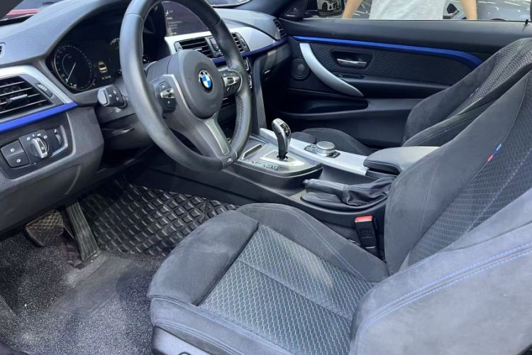 Used BMW 4 Series 2019 425i M Sport Package Interior 6