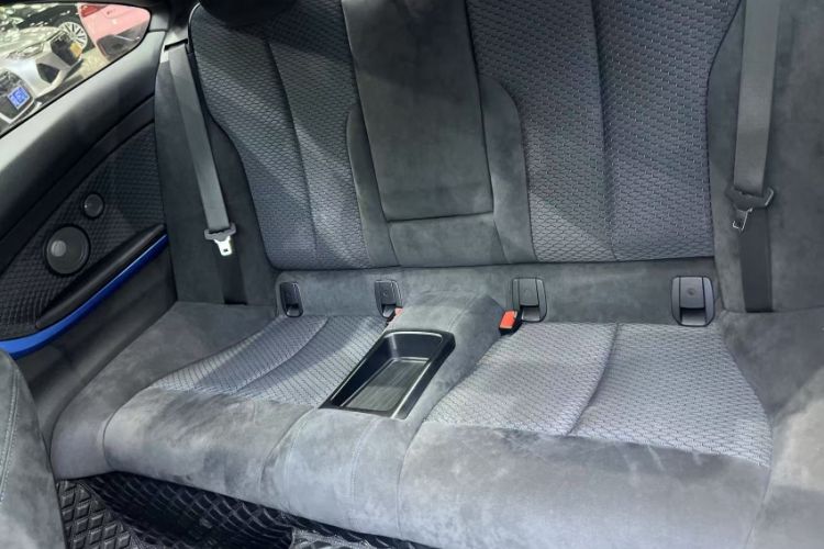 Used BMW 4 Series 2019 425i M Sport Package Interior 7