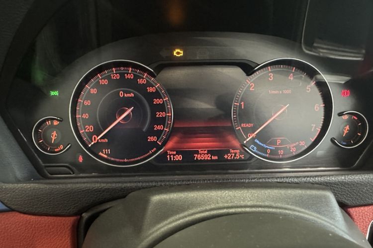 Used BMW 4 Series 2019 425i Convertible M Sport Package Odometer Close Up
