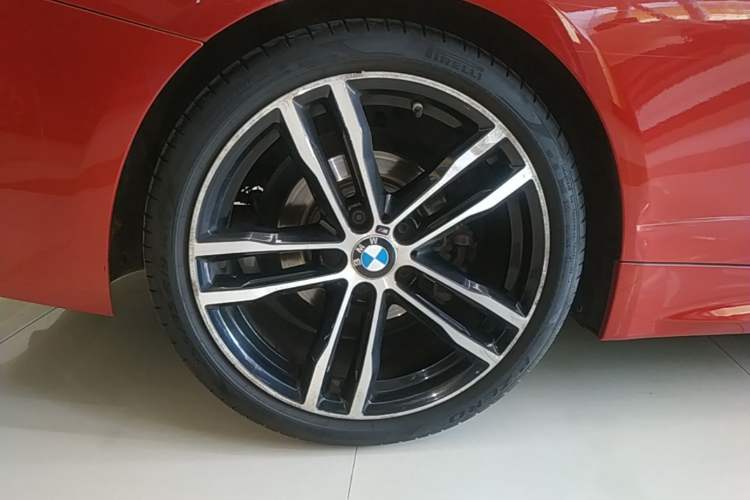 Used BMW 4 Series 2019 430i M Sport Night Edition Right Rear Wheel Hub