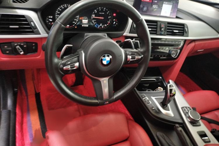 Used BMW 4 Series 2019 425i Convertible M Sport Package Steering Wheel