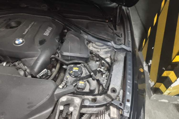 Used BMW 4 Series 2019 430i Gran Coupe M Sport Night Edition Engine Bay Left