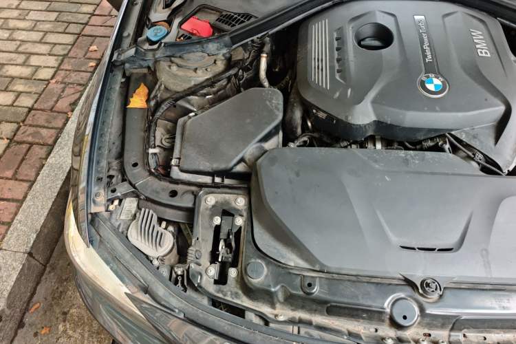 Used BMW 4 Series 2019 425i M Sport Package Engine Bay Right