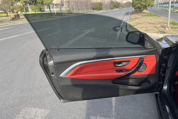 Used BMW 4 Series 2019 430i M Sport Night Edition Interior 8