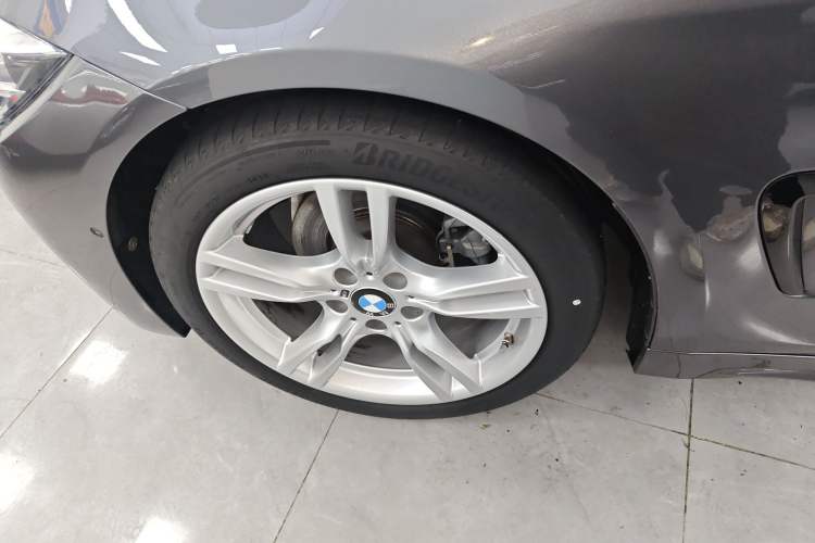 Used BMW 4 Series 2019 425i Gran Coupe M Sport Night Edition Left Front Wheel Hub