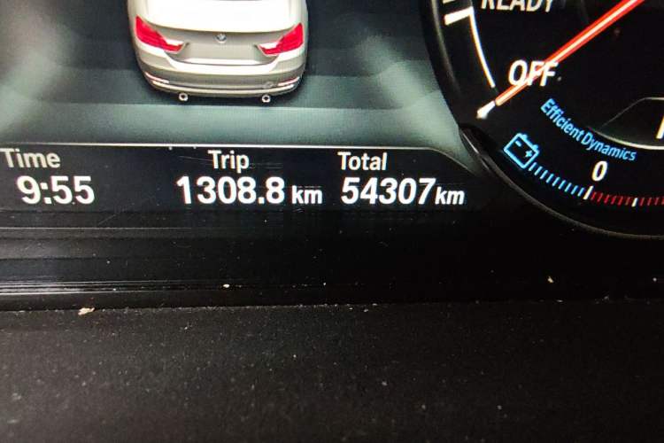 Used BMW 4 Series 2019 425i M Sport Package Odometer Close Up
