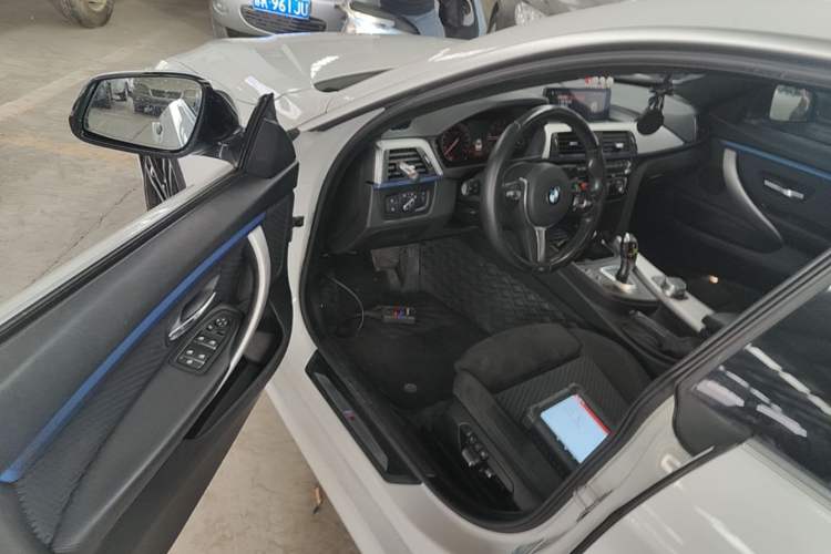 Used BMW 4 Series 2019 425i Gran Coupe M Sport Package Driver Seat