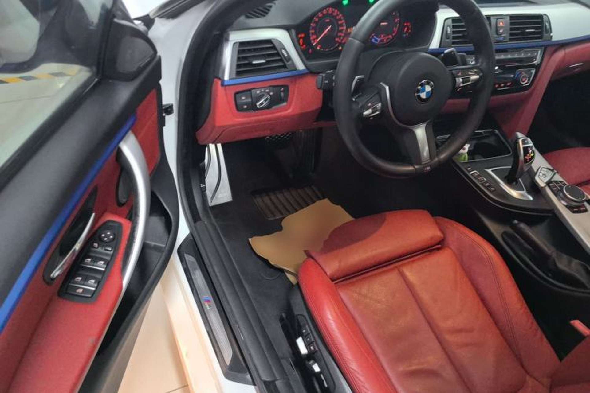Used BMW 4 Series 2019 425i Gran Coupe M Sport Night Edition Driver Seat