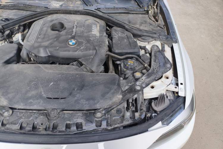 Used BMW 4 Series 2019 425i Convertible M Sport Package Engine Bay Left