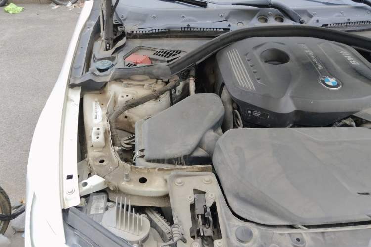 Used BMW 4 Series 2019 425i Convertible M Sport Package Engine Bay Right