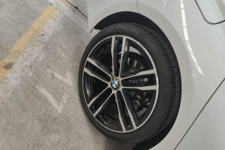 Used BMW 4 Series 2019 425i Gran Coupe M Sport Package Exterior 5