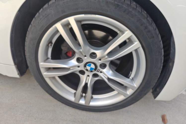 Used BMW 4 Series 2019 425i Convertible M Sport Package Exterior 7