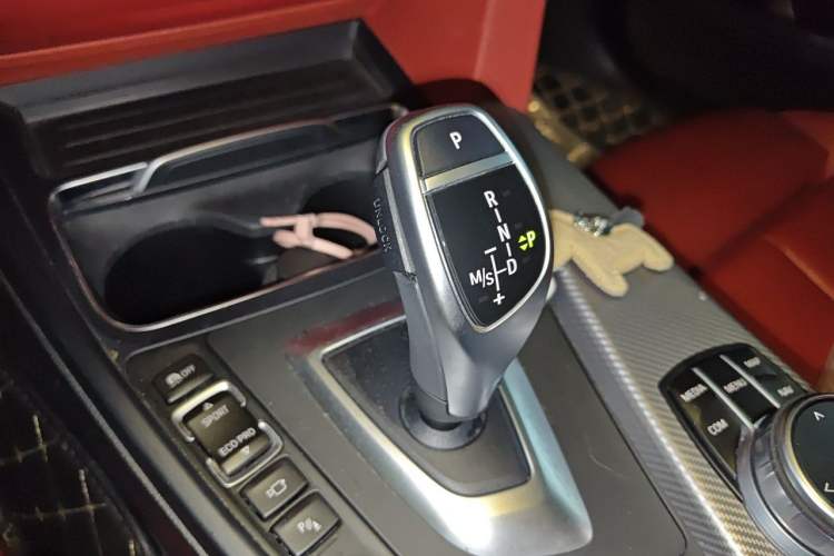 Used BMW 4 Series 2019 425i Gran Coupe M Sport Night Edition Gear Lever
