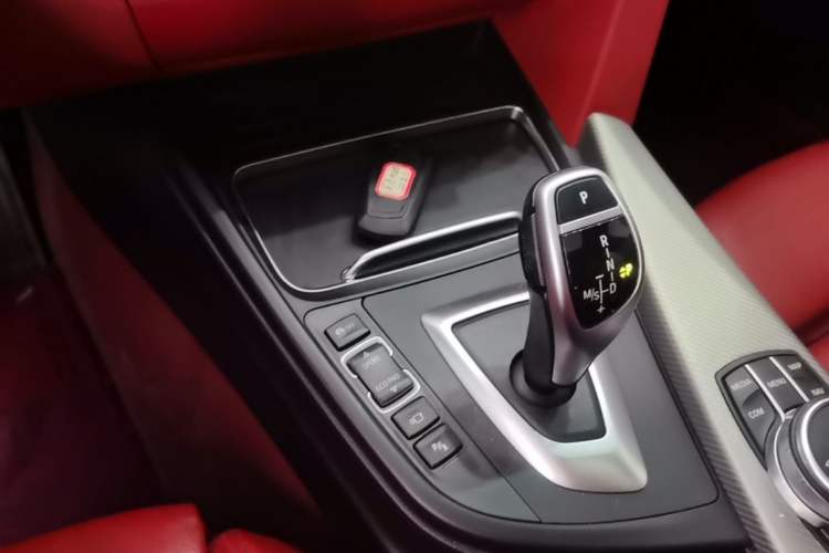 Used BMW 4 Series 2019 425i Gran Coupe M Sport Night Edition Gear Lever
