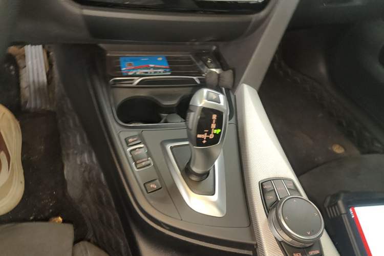 Used BMW 4 Series 2019 425i Gran Coupe M Sport Package Gear Lever