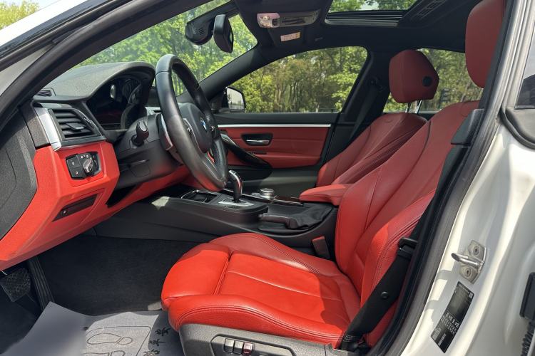 Used BMW 4 Series 2019 430i Gran Coupe M Sport Night Edition Interior 1