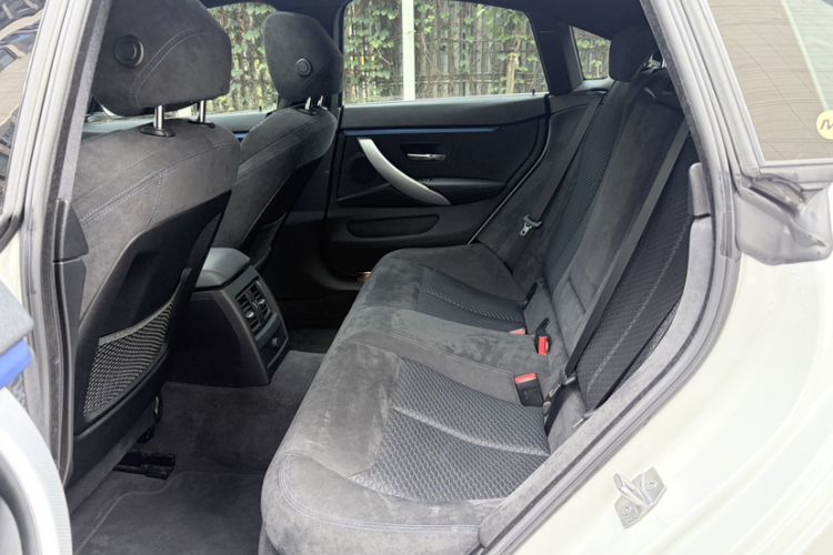 Used BMW 4 Series 2019 425i Gran Coupe M Sport Package Interior 2