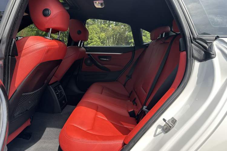 Used BMW 4 Series 2019 430i Gran Coupe M Sport Night Edition Interior 3