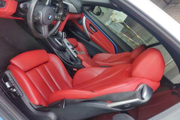 Used BMW 4 Series 2019 425i Convertible M Sport Night Edition Left Front Seat
