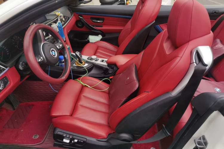 Used BMW 4 Series 2019 425i Convertible M Sport Package Left Front Seat