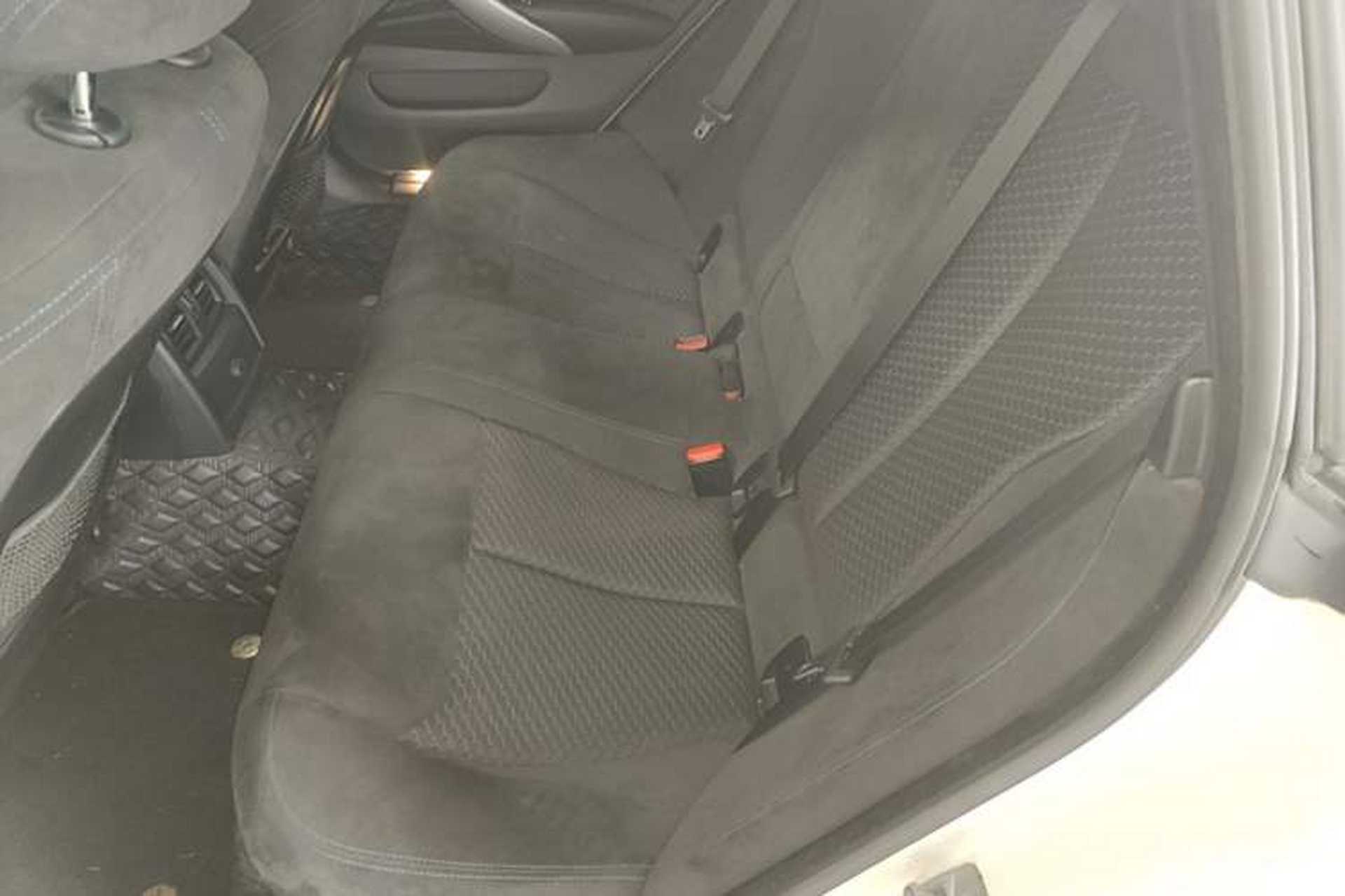 Used BMW 4 Series 2019 425i Gran Coupe M Sport Package Left Rear Seat