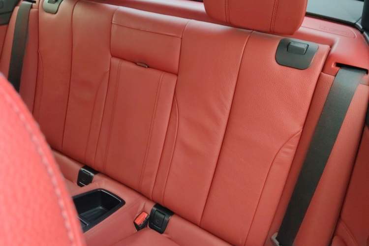 Used BMW 4 Series 2019 425i Convertible M Sport Package Left Rear Seat