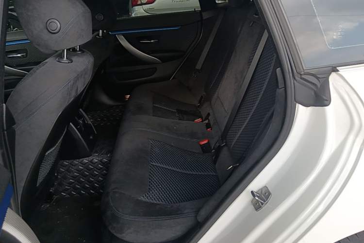 Used BMW 4 Series 2019 425i Gran Coupe M Sport Package Left Rear Seat
