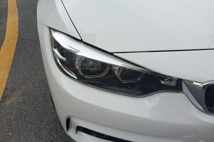 Used BMW 4 Series 2019 425i Convertible M Sport Package Right Front Headlight