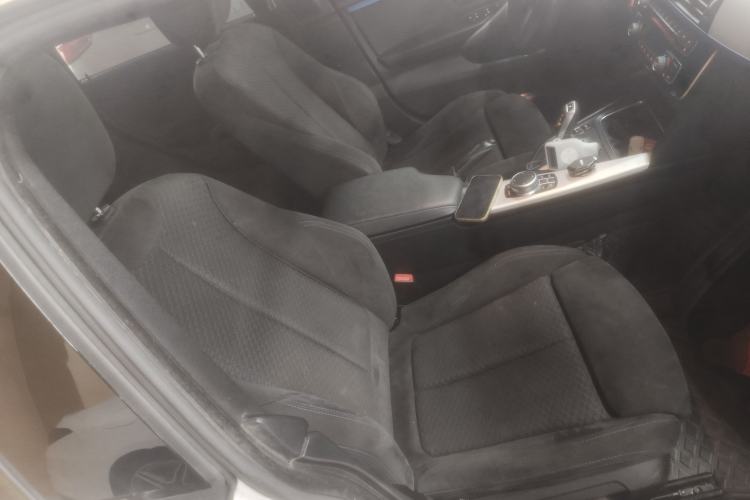 Used BMW 4 Series 2019 425i Gran Coupe M Sport Package Right Front Seat