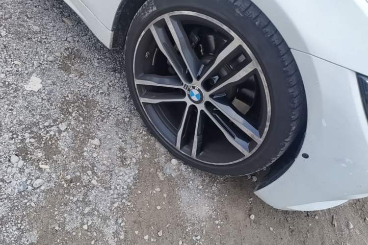 Used BMW 4 Series 2019 430i M Sport Night Edition Right Front Wheel Hub