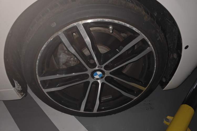 Used BMW 4 Series 2019 430i M Sport Night Edition Right Front Wheel Hub
