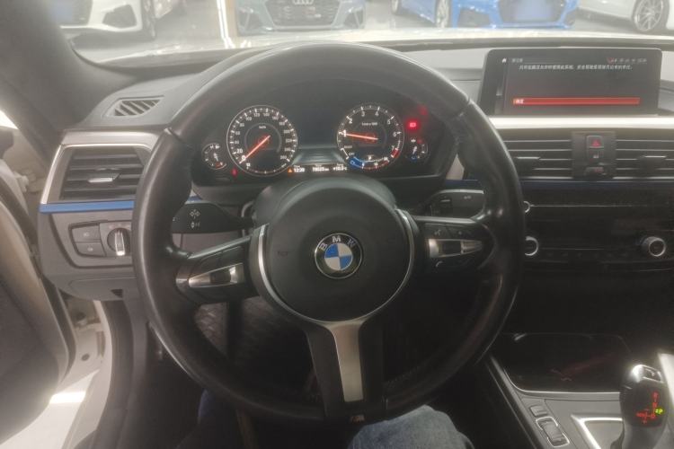Used BMW 4 Series 2019 425i Gran Coupe M Sport Package Steering Wheel