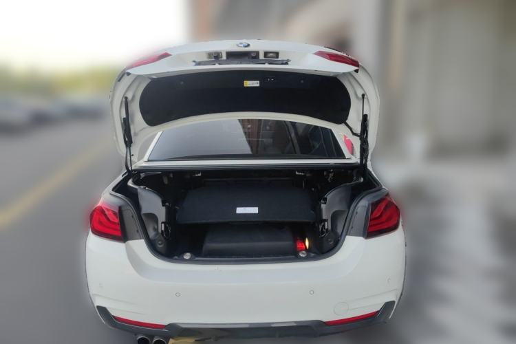 Used BMW 4 Series 2019 425i Convertible M Sport Night Edition Trunk