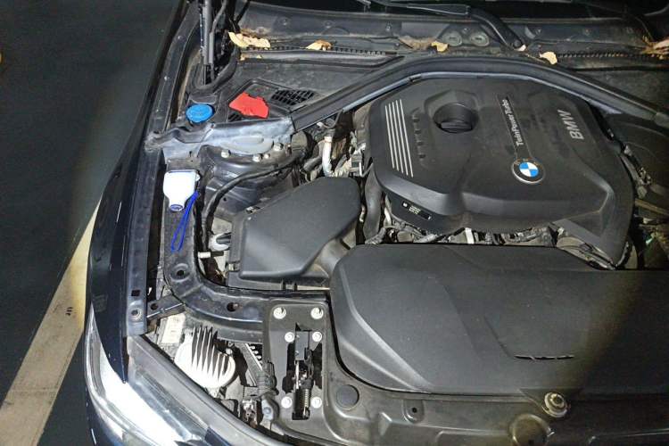 Used BMW 4 Series 2020 430i Gran Coupe M Sport Night Edition Engine Bay Right