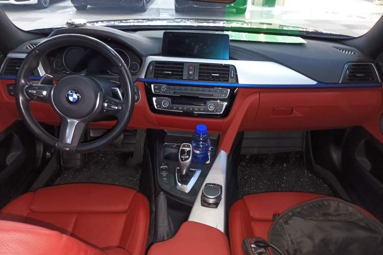Used BMW 4 Series 2020 425i Gran Coupe M Sport Night Edition Center Console