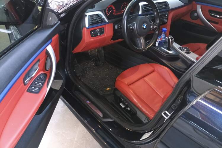 Used BMW 4 Series 2020 425i Gran Coupe M Sport Night Edition Driver Seat
