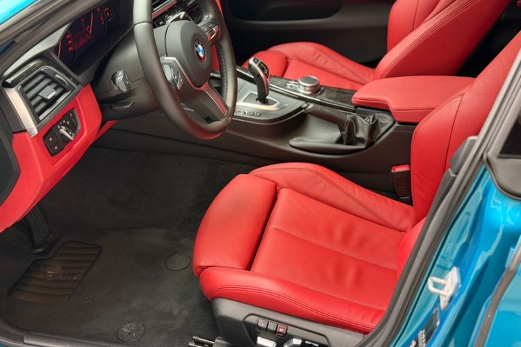 Used BMW 4 Series 2020 430i Gran Coupe M Sport Night Edition Interior 3