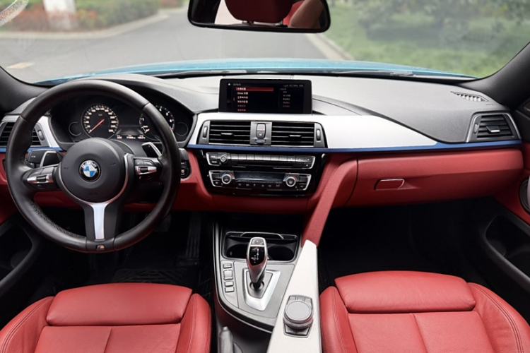 Used BMW 4 Series 2020 425i Gran Coupe M Sport Night Edition Interior 3