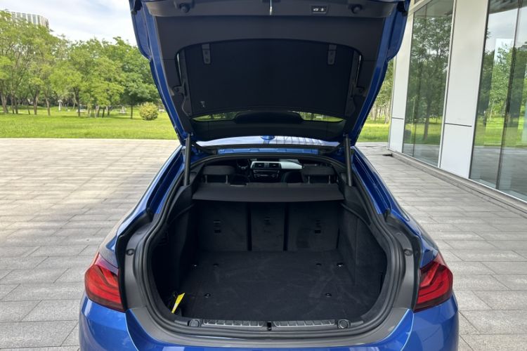 Used BMW 4 Series 2020 425i Gran Coupe M Sport Package Interior 4