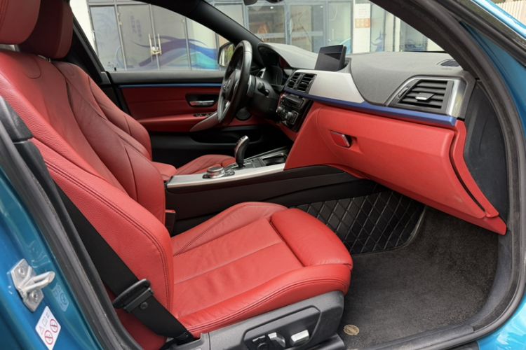 Used BMW 4 Series 2020 425i Gran Coupe M Sport Night Edition Interior 8