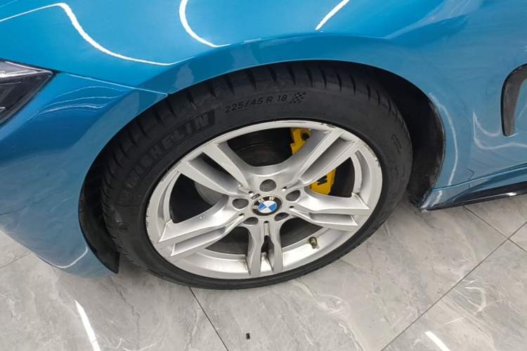 Used BMW 4 Series 2020 425i Gran Coupe M Sport Package Left Front Wheel Hub